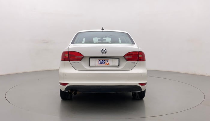 2013 Volkswagen Jetta COMFORTLINE TSI, Petrol, Manual, 1,09,357 km, Back/Rear