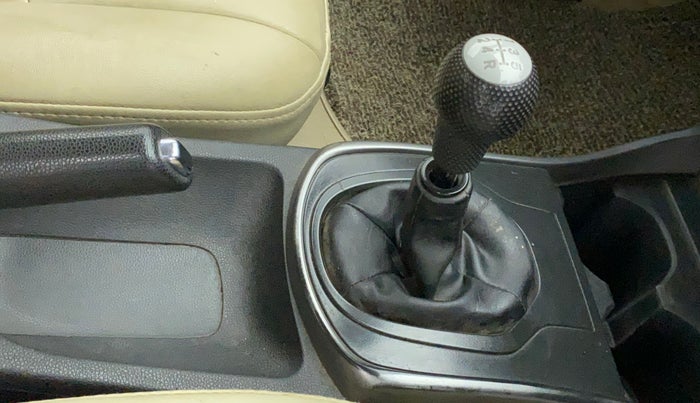 2015 Honda City 1.5L I-VTEC SV, Petrol, Manual, 97,657 km, Gear Lever