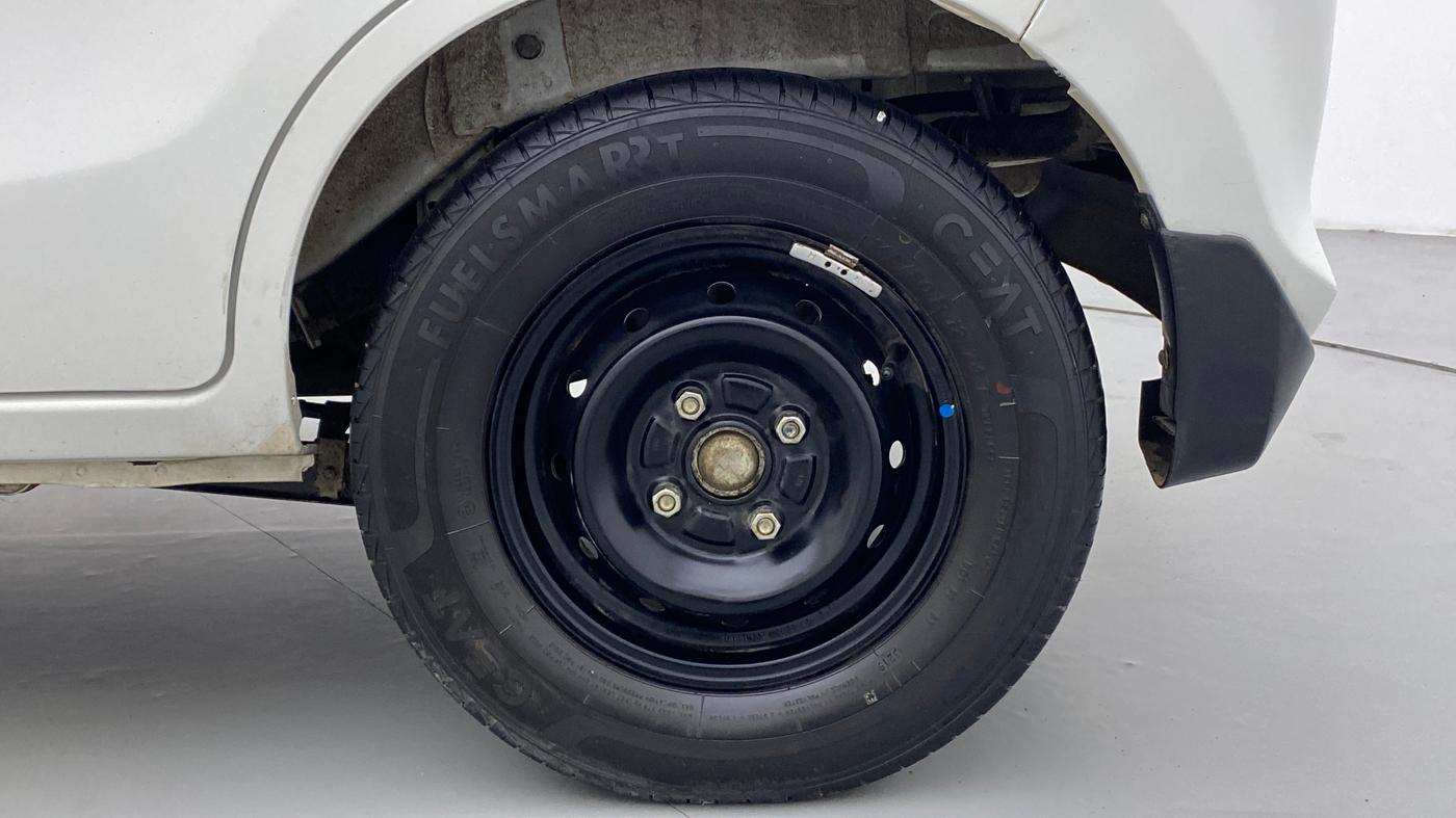 2019 Maruti Alto VXI, CNG, Manual, 30,561 km, Left Rear Wheel