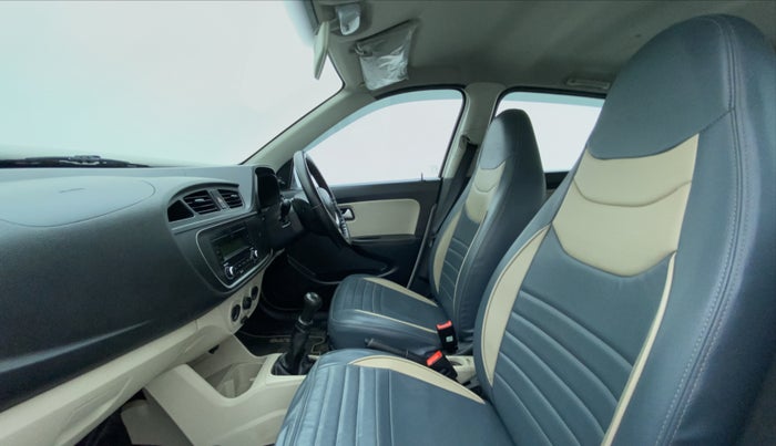2019 Maruti Alto VXI, CNG, Manual, 30,561 km, Right Side Front Door Cabin