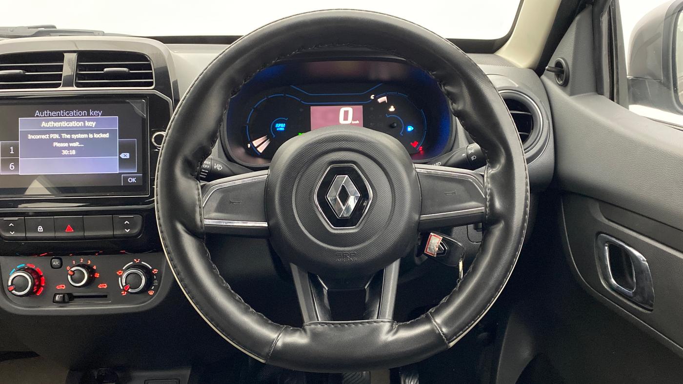 2020 Renault Kwid 1.0 RXT Opt, Petrol, Manual, 13,962 km, Steering Wheel Close Up