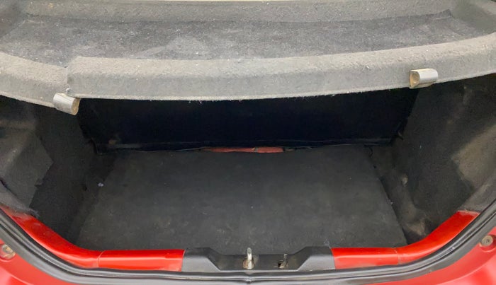 2017 Tata Tiago XT PETROL, Petrol, Manual, 51,508 km, Boot Inside