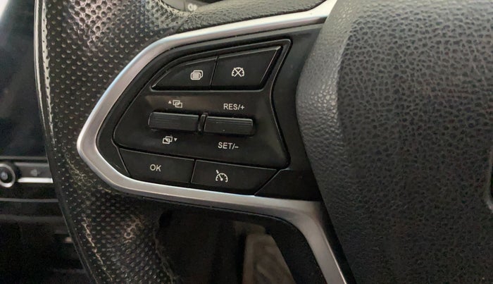 2020 MG HECTOR PLUS SHARP 1.5 PETROL TURBO DCT 6-STR, Petrol, Automatic, 60,375 km, Adaptive Cruise Control