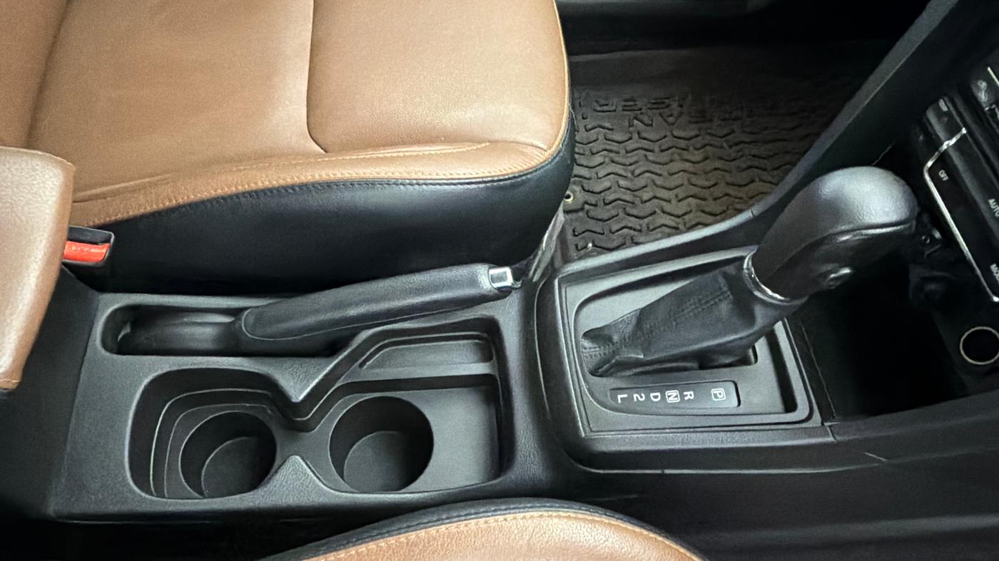 2022 Toyota URBAN CRUISER PREMIUM GRADE AT, Petrol, Automatic, 46,229 km, Gear Lever