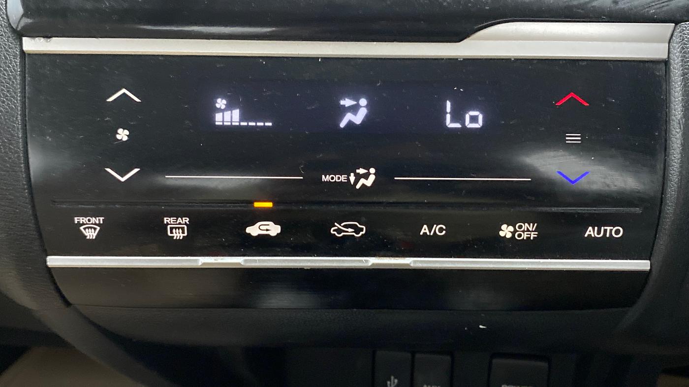 2017 Honda Jazz 1.2L I-VTEC V AT, Petrol, Automatic, 70,424 km, Automatic Climate Control