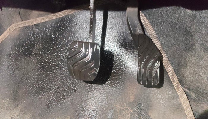 2019 Renault Kwid CLIMBER 1.0 AMT, Petrol, Automatic, 14,060 km, Pedals