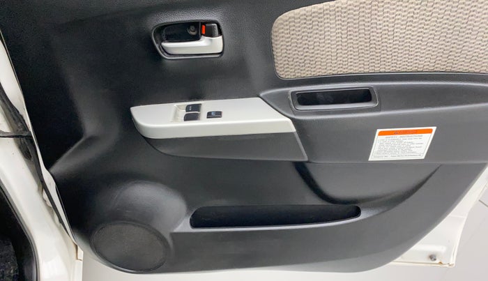 2014 Maruti Wagon R 1.0 LXI CNG, CNG, Manual, 67,490 km, Driver Side Door Panels Control