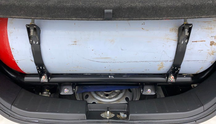 2014 Maruti Wagon R 1.0 LXI CNG, CNG, Manual, 67,490 km, Boot Inside