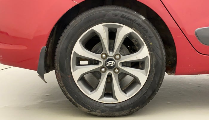 2014 Hyundai Xcent SX 1.2 (O), CNG, Manual, 80,704 km, Right Rear Wheel