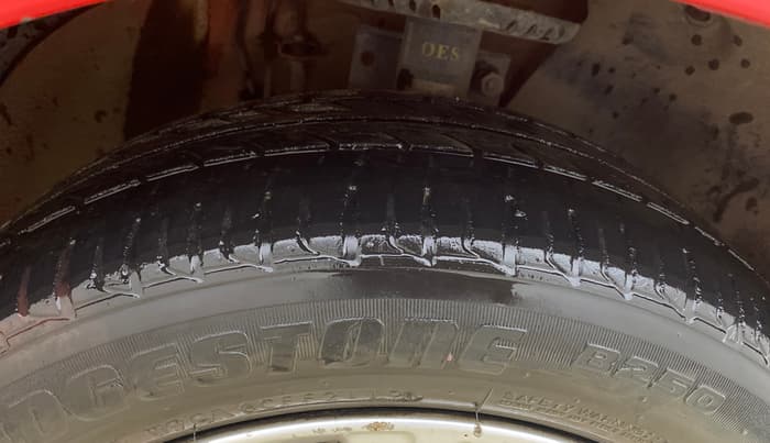 2014 Volkswagen Polo HIGHLINE DIESEL, Diesel, Manual, 66,378 km, Right Front Tyre Tread