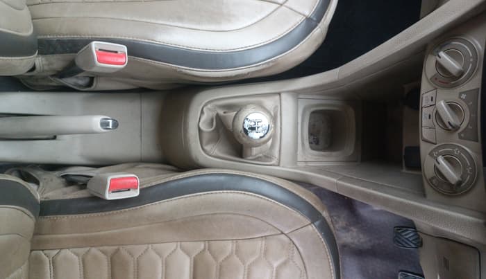 2017 Maruti Ertiga VDI SHVS, Diesel, Manual, 1,07,283 km, Gear Lever