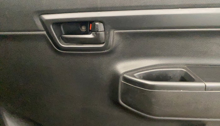 2020 Maruti S PRESSO VXI, Petrol, Manual, 66,610 km, Driver Side Door Panels Control