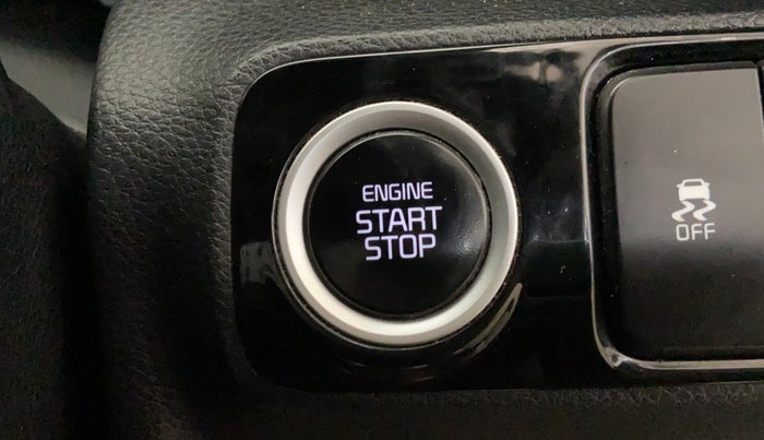 2022 KIA SONET HTK PLUS 1.0 IMT, Petrol, Manual, 57,369 km, Keyless Start/ Stop Button