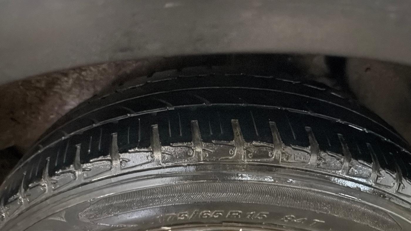 2017 Maruti IGNIS ZETA 1.2, Petrol, Manual, 97,153 km, Left Rear Tyre Tread