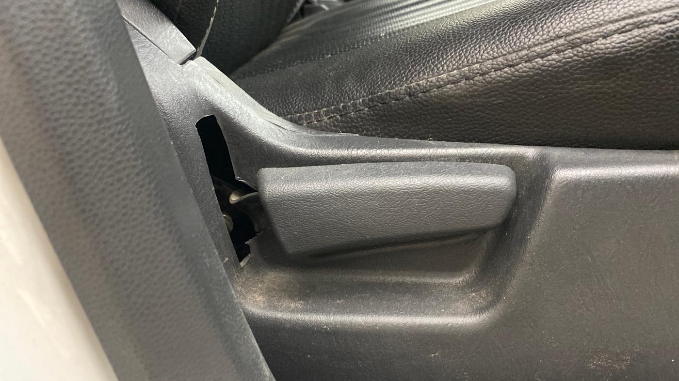 2018 Maruti Alto K10 VXI (O), Petrol, Manual, 26,350 km, Driver Side Adjustment Panel