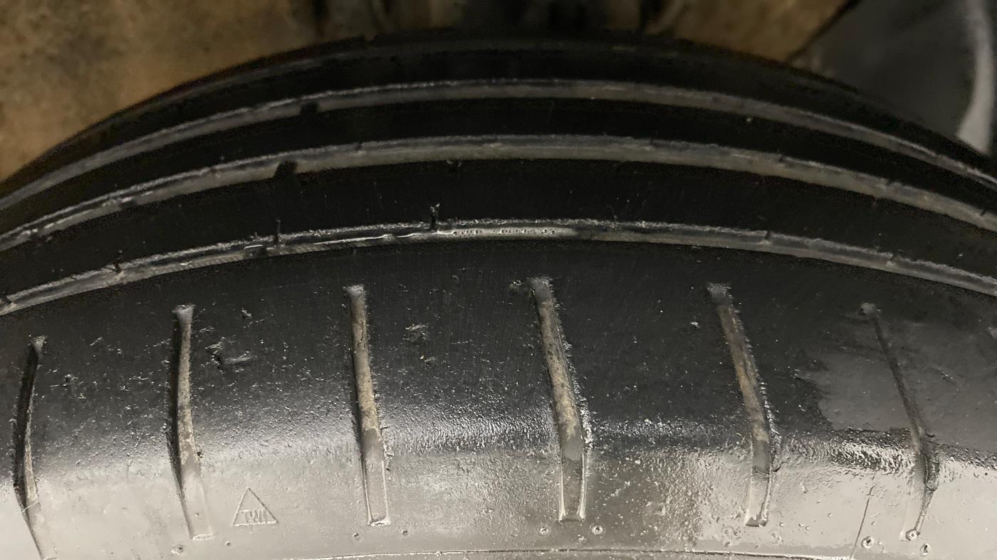 2017 Hyundai i20 Active 1.4 SX, Diesel, Manual, 33,802 km, Right Front Tyre Tread
