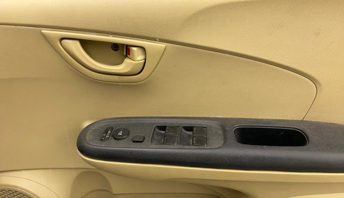 2015 Honda Amaze 1.2L I-VTEC S, Petrol, Manual, 78,103 km, Driver Side Door Panels Control