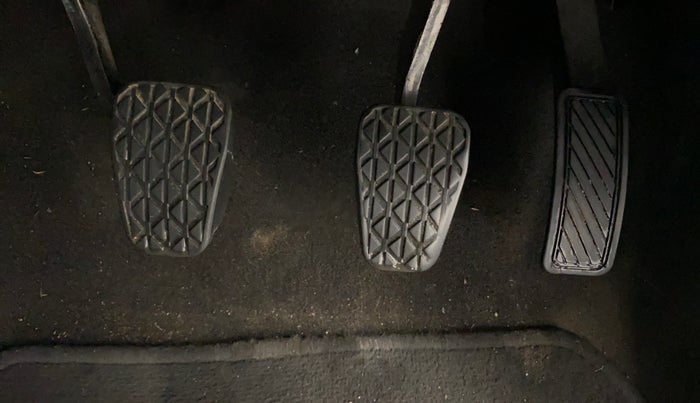 2017 Ford New Figo TITANIUM1.5 DIESEL, Diesel, Manual, 97,482 km, Pedals