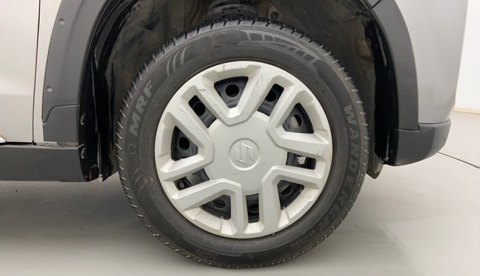 2021 Maruti Vitara Brezza VXI AT SHVS, Petrol, Automatic, 18,327 km, Right Front Wheel