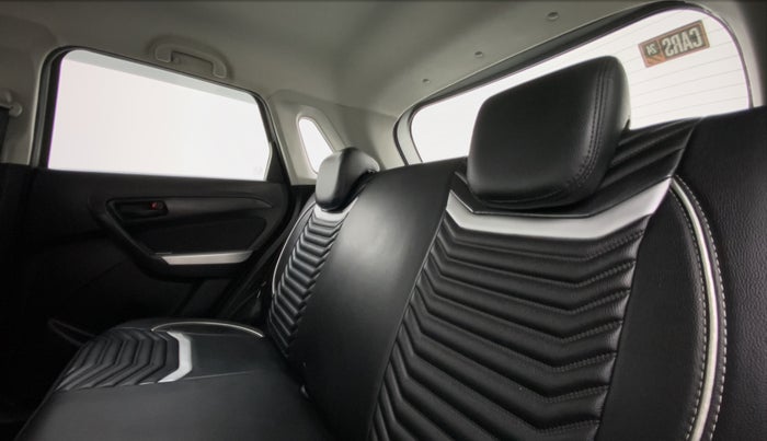 2021 Maruti Vitara Brezza VXI AT SHVS, Petrol, Automatic, 18,327 km, Right Side Rear Door Cabin