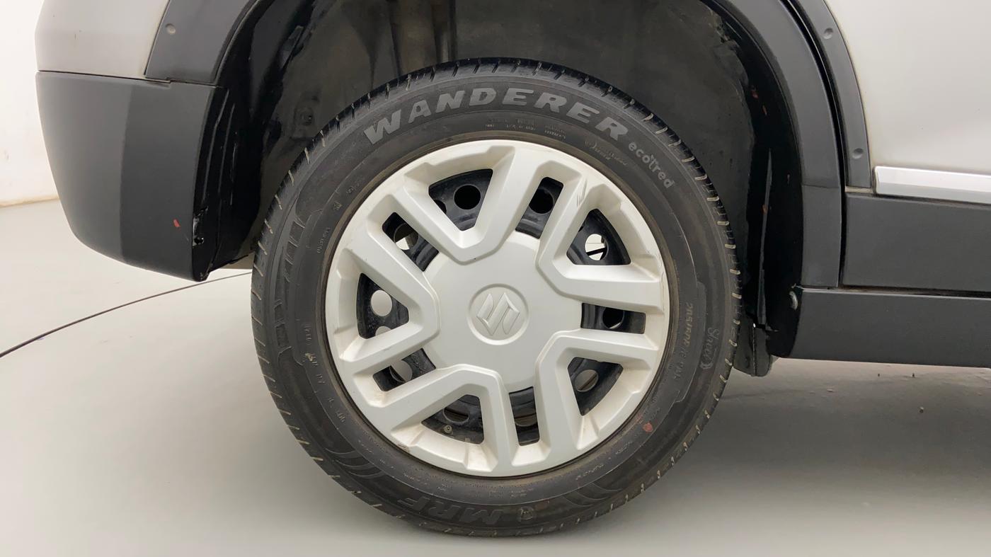 2021 Maruti Vitara Brezza VXI AT SHVS, Petrol, Automatic, 18,327 km, Right Rear Wheel