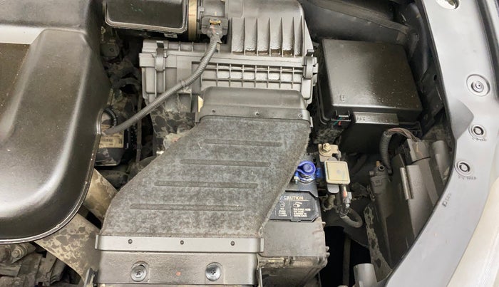 2023 Mahindra XUV700 AX 7 D MT 7 STR, Diesel, Manual, 1,37,545 km, Engine View - Left