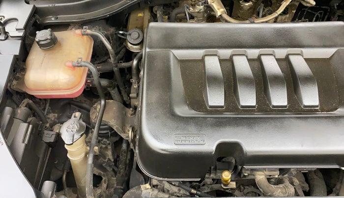 2023 Mahindra XUV700 AX 7 D MT 7 STR, Diesel, Manual, 1,37,545 km, Engine View - Right