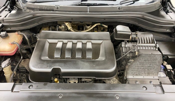 2023 Mahindra XUV700 AX 7 D MT 7 STR, Diesel, Manual, 1,37,545 km, Engine View