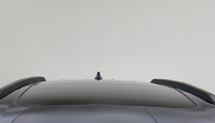 2023 Mahindra XUV700 AX 7 D MT 7 STR, Diesel, Manual, 1,37,545 km, Moonroof/ Sunroof