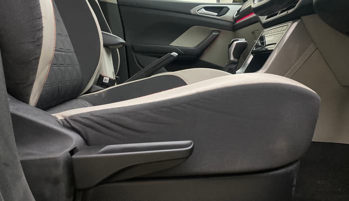 2021 Volkswagen TAIGUN GT PLUS 1.5 TSI DSG, Petrol, Automatic, 60,326 km, Driver Side Adjustment Panel