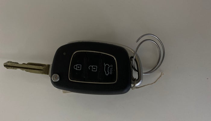 2023 Hyundai NEW I20 MAGNA 1.2 MT, Petrol, Manual, 53,873 km, Key Close Up