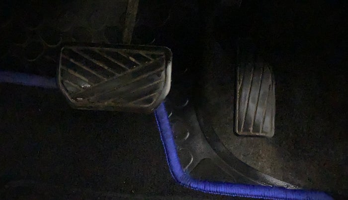 2017 Maruti Celerio VXI AMT, Petrol, Automatic, 80,099 km, Pedals