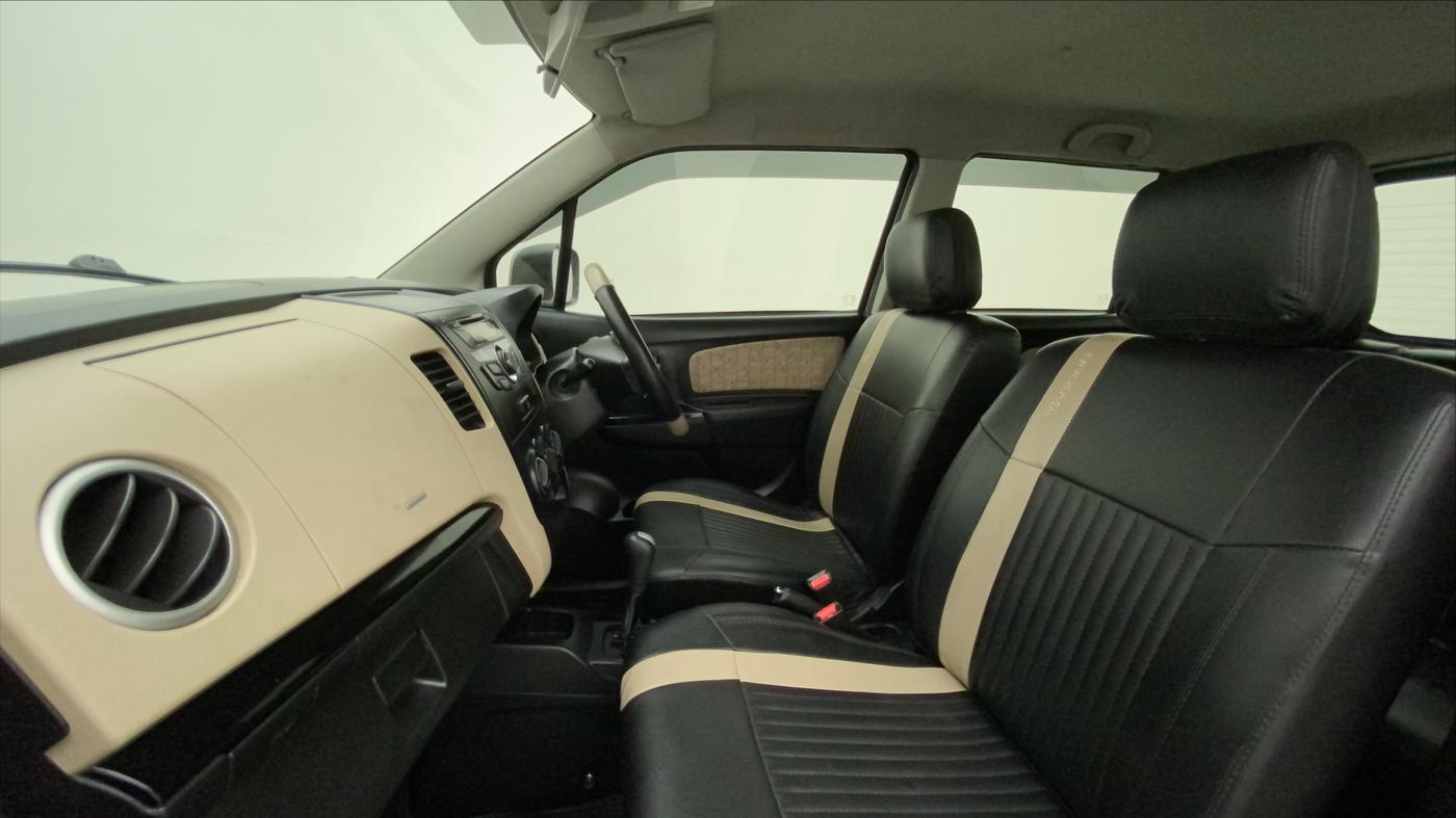 2017 Maruti Wagon R 1.0 VXI AMT, Petrol, Automatic, 36,404 km, Right Side Front Door Cabin