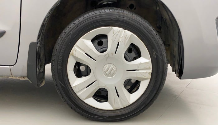 2017 Maruti Wagon R 1.0 VXI AMT, Petrol, Automatic, 36,404 km, Right Front Wheel
