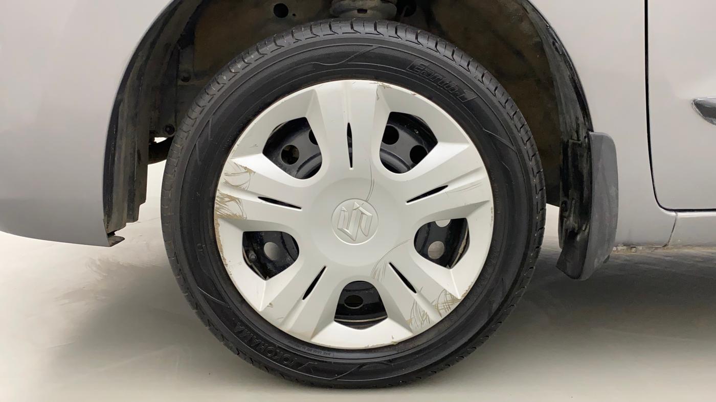 2017 Maruti Wagon R 1.0 VXI AMT, Petrol, Automatic, 36,404 km, Left Front Wheel