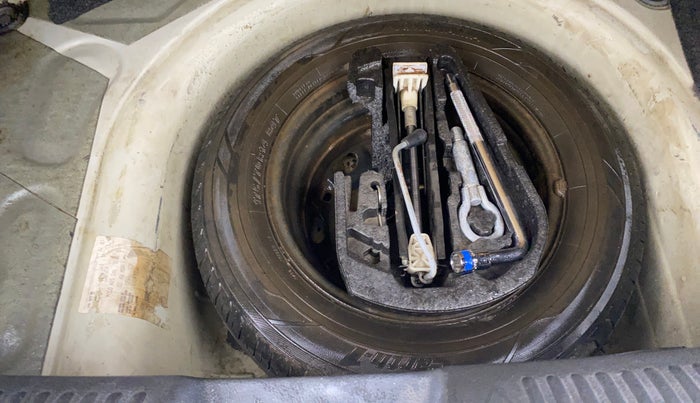 2012 Volkswagen Polo TRENDLINE 1.2L DIESEL, Diesel, Manual, 86,141 km, Spare Tyre