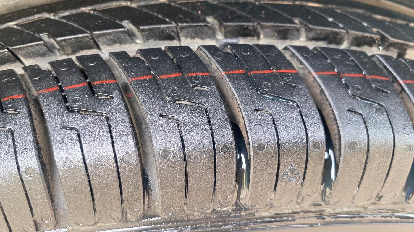 2019 Maruti S PRESSO VXI PLUS AMT, Petrol, Automatic, 65,473 km, Right Rear Tyre Tread