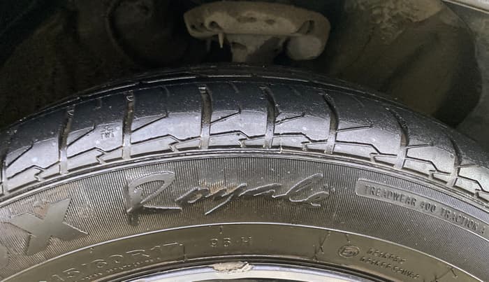2020 KIA SELTOS GTX PLUS AT 1.5 DIESEL, Diesel, Automatic, 1,03,275 km, Right Front Tyre Tread
