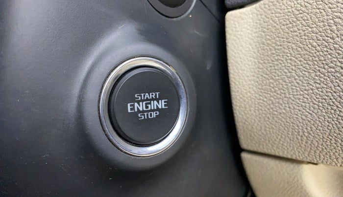 2014 Skoda Superb ELEGANCE 1.8 TSI AT, Petrol, Automatic, 64,620 km, Keyless Start/ Stop Button