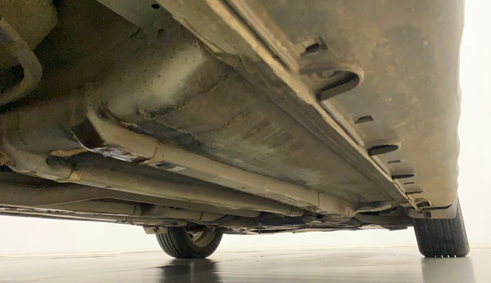 2015 Hyundai i20 Active 1.4 SX, Diesel, Manual, 1,04,933 km, Right Side Underbody