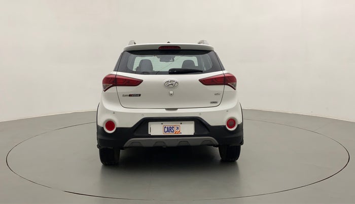 2015 Hyundai i20 Active 1.4 SX, Diesel, Manual, 1,04,933 km, Back/Rear