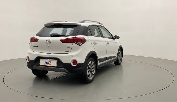 2015 Hyundai i20 Active 1.4 SX, Diesel, Manual, 1,04,933 km, Right Back Diagonal