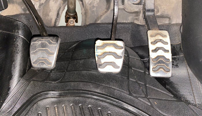 2015 Hyundai i20 Active 1.4 SX, Diesel, Manual, 1,04,933 km, Pedals