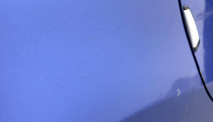 2017 Maruti Baleno DELTA PETROL 1.2, Petrol, Manual, 83,688 km, Right quarter panel - Minor scratches