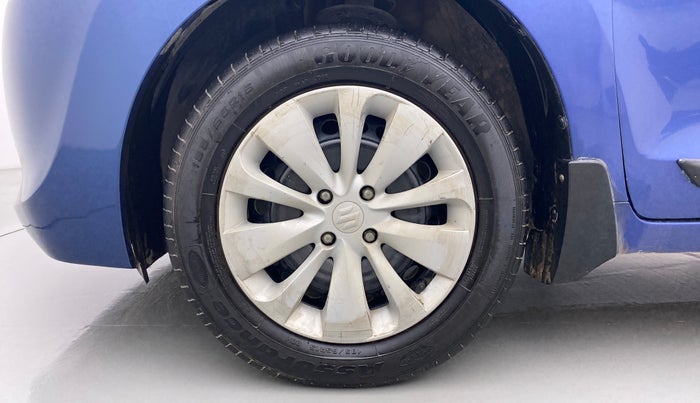 2017 Maruti Baleno DELTA PETROL 1.2, Petrol, Manual, 83,688 km, Left Front Wheel