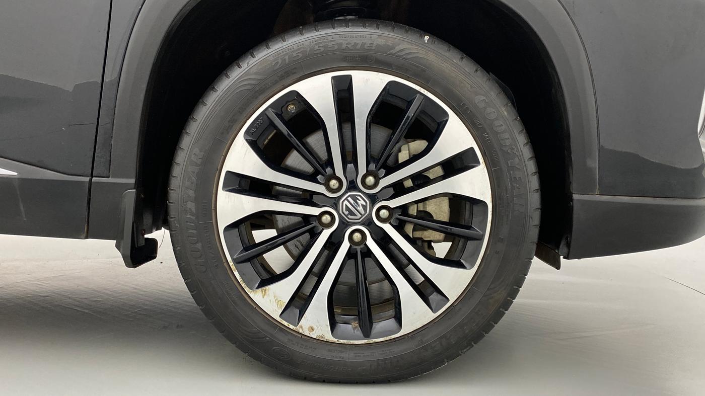 2021 MG HECTOR PLUS SMART 2.0 6STR, Diesel, Manual, 25,192 km, Right Front Wheel