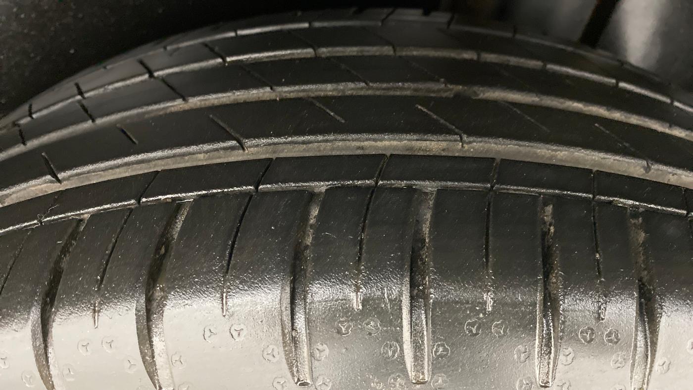 2021 MG HECTOR PLUS SMART 2.0 6STR, Diesel, Manual, 25,192 km, Left Rear Tyre Tread