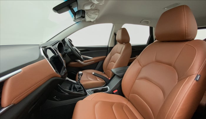 2021 MG HECTOR PLUS SMART 2.0 6STR, Diesel, Manual, 25,192 km, Right Side Front Door Cabin