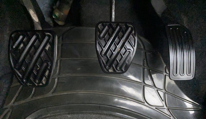 2018 Datsun Go T, Petrol, Manual, 53,462 km, Pedals