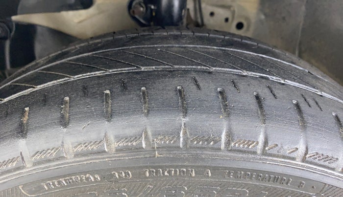 2014 Honda Amaze 1.2 EMT I VTEC, Petrol, Manual, 27,324 km, Left Front Tyre Tread